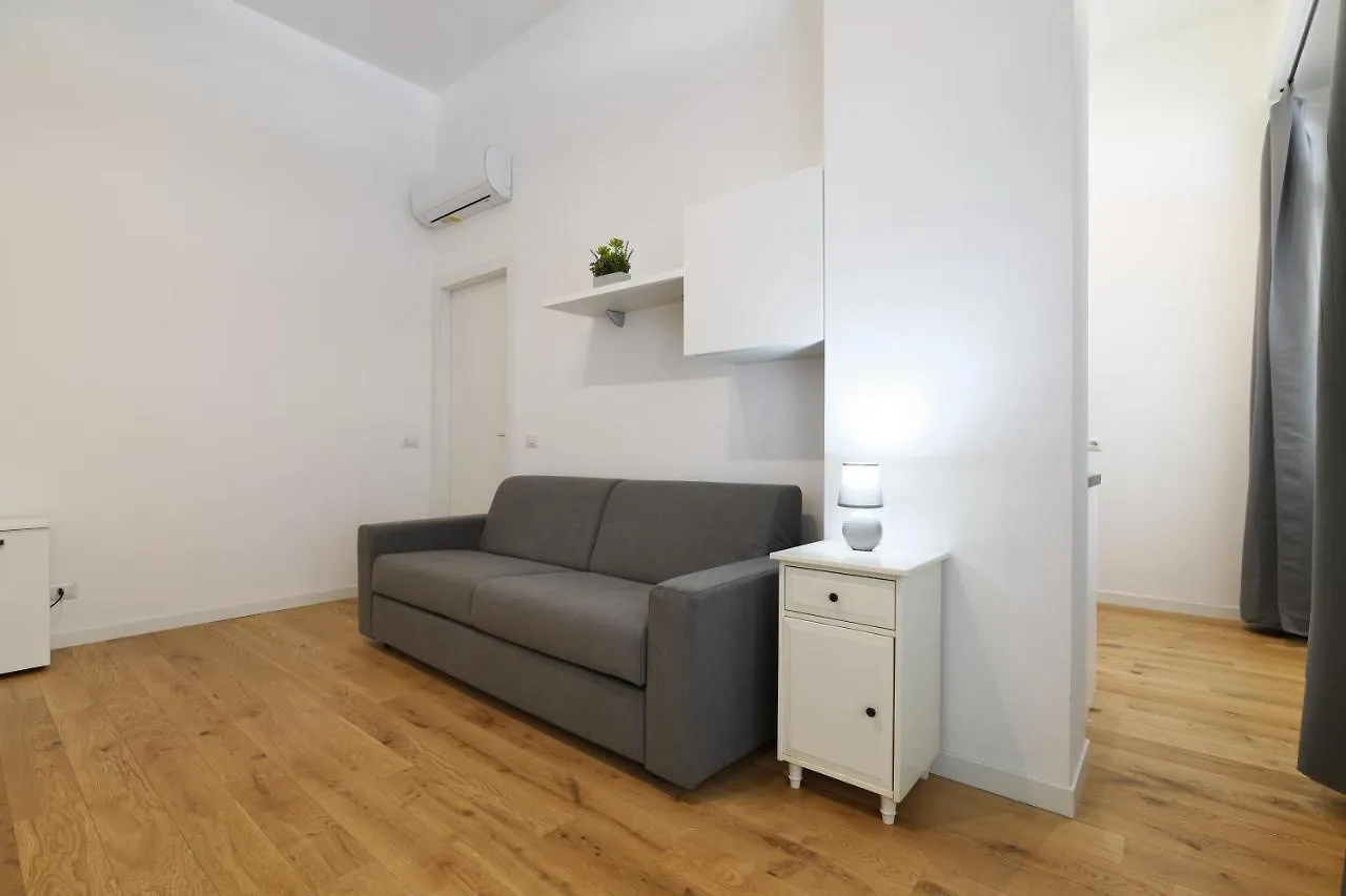 Apartamento Primopiano - La Malfa Flats Milán 0*,  Italia