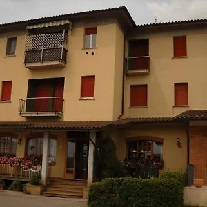 https://hotel-santorotto.it-tuscanyhotel.com