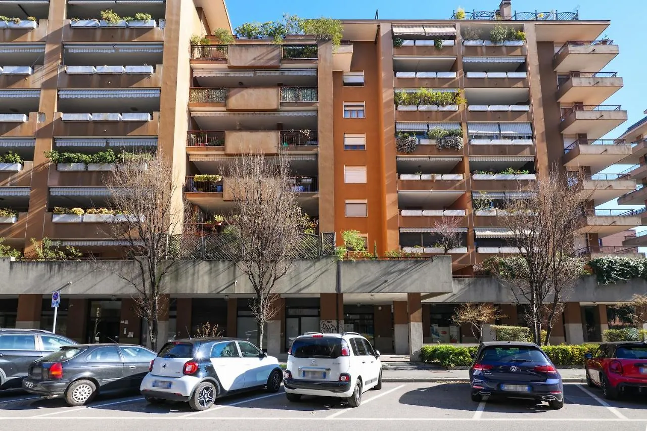 Primopiano - La Malfa Flats Apartment Milan Italy