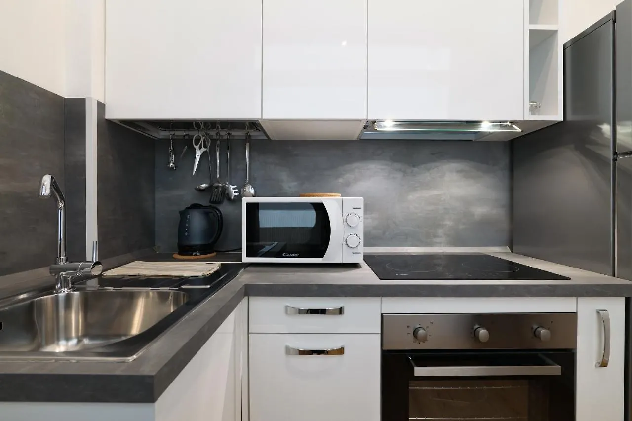 Ferienwohnung Primopiano - La Malfa Flats Mailand