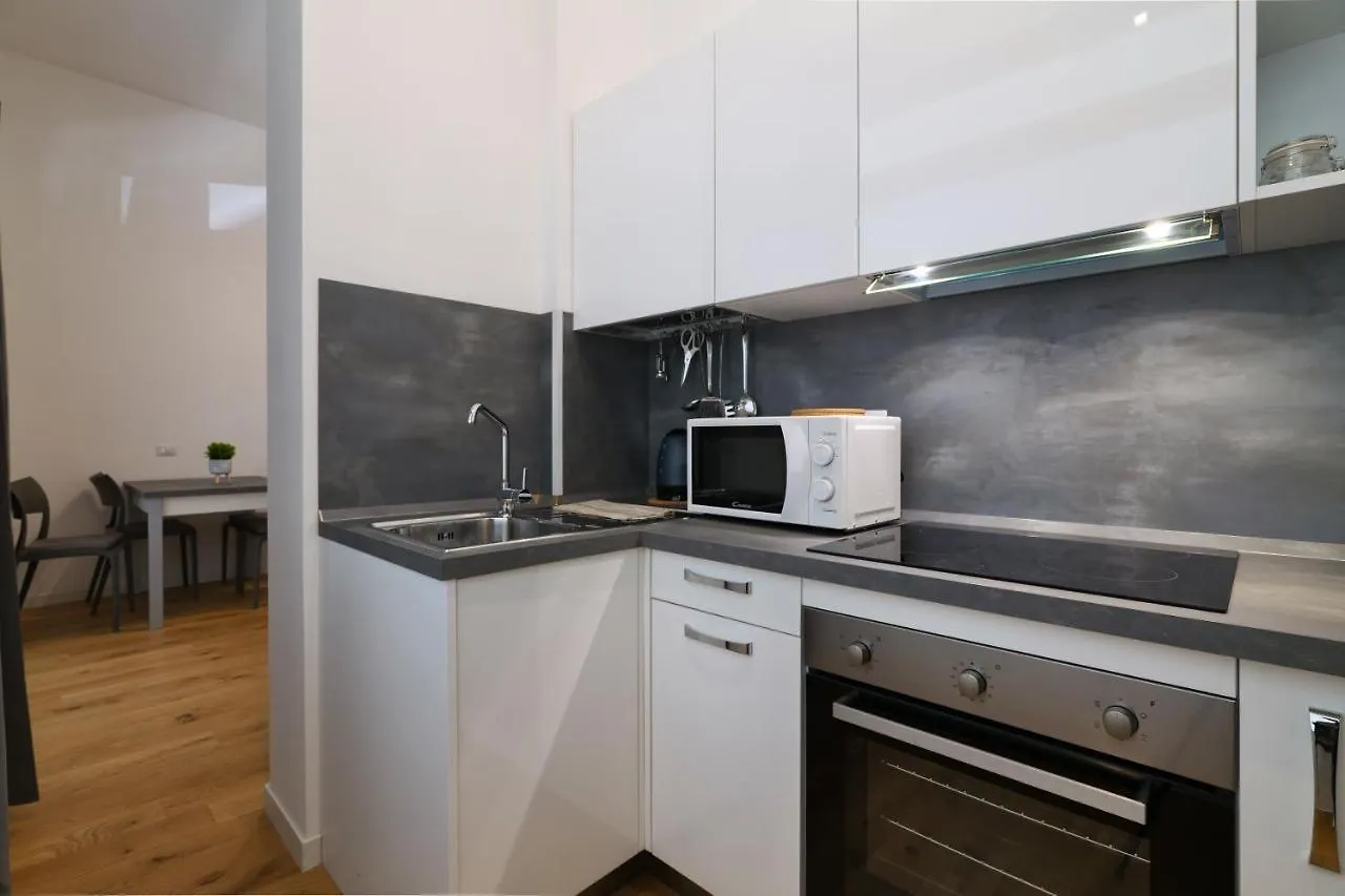 Apartmán Primopiano - La Malfa Flats Milán 0*,  Itálie
